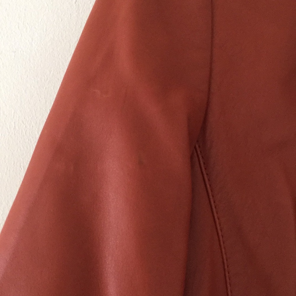 Leather jacket - Picture 4 of 4